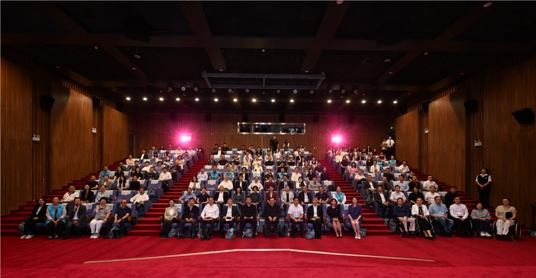 建經動態 | 館畔凝情承囑托，智箋開盡民生花——建經咨詢董事長黃志挺赴約出席國家無障礙環境展示館主題館日活動